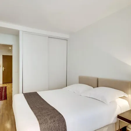 For Work In Center Appartamento Parigi
