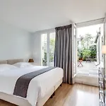 Apartments For Work In City Center