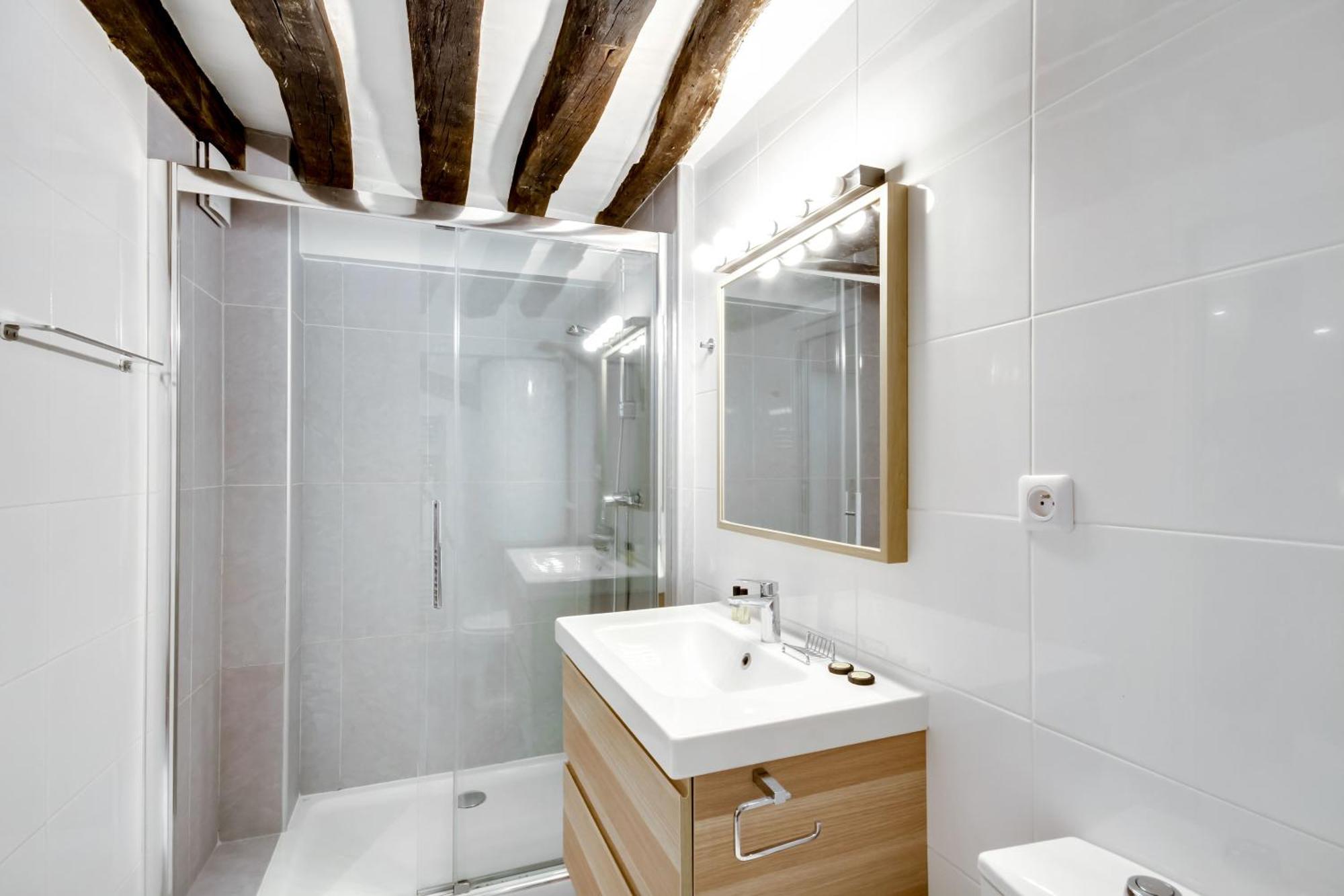 For Work In Center * Parigi