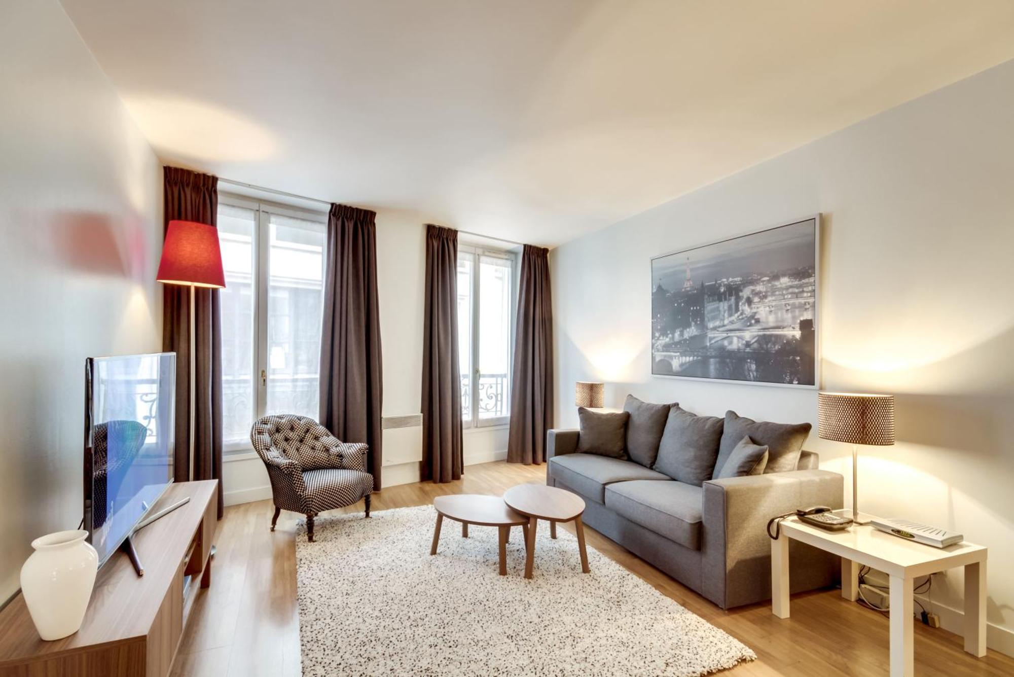 For Work In Center Appartamento